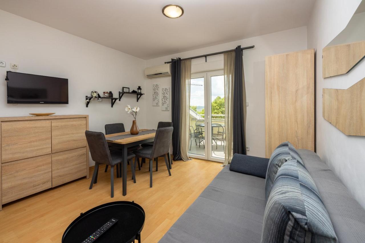 Apartments Claudia Цриквеница Экстерьер фото