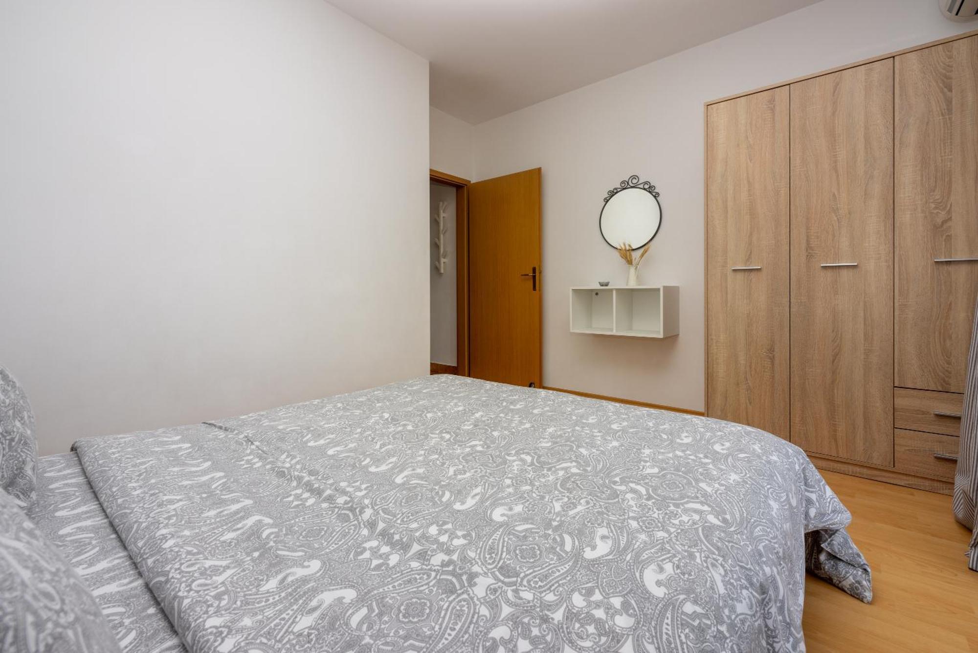 Apartments Claudia Цриквеница Экстерьер фото