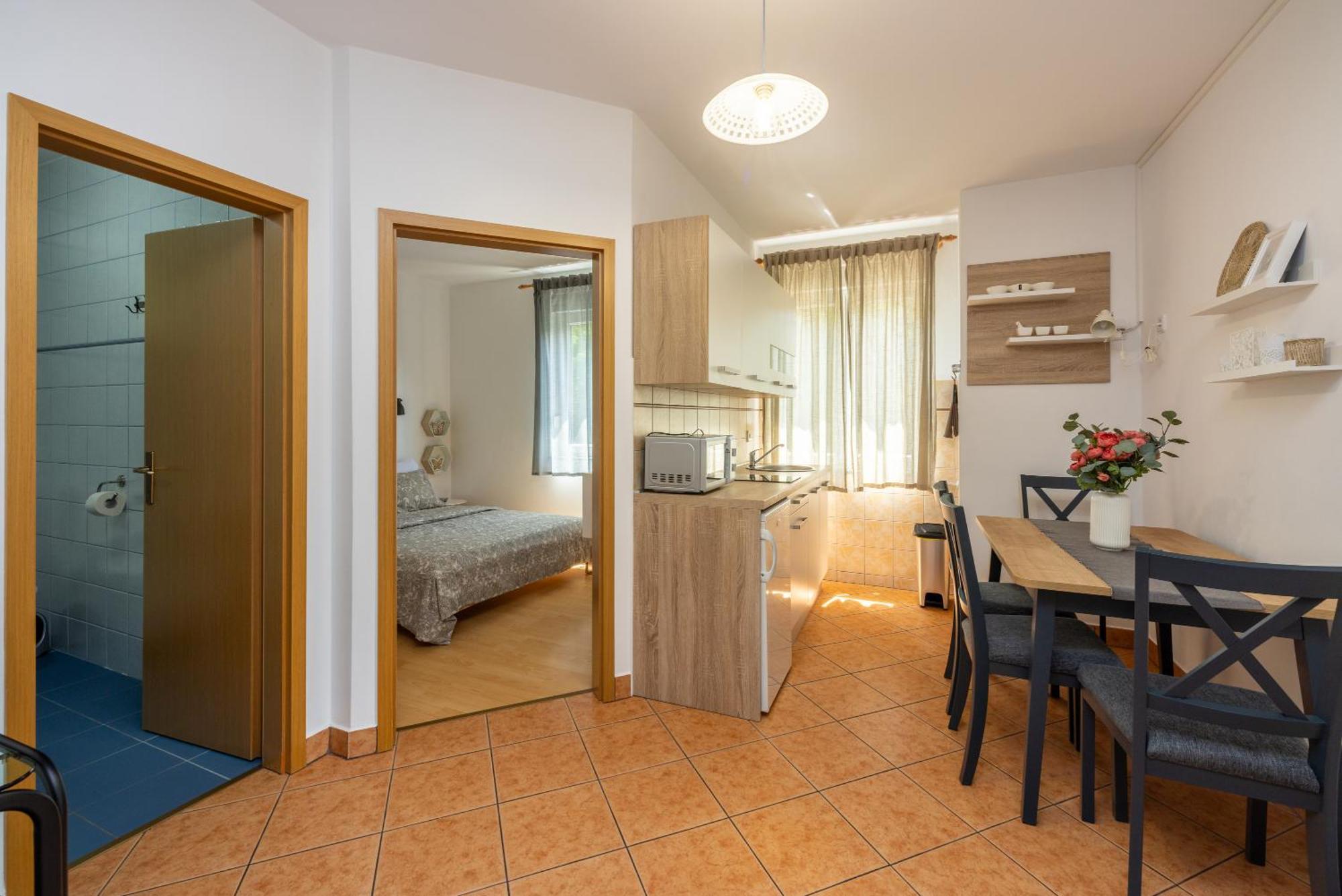 Apartments Claudia Цриквеница Номер фото