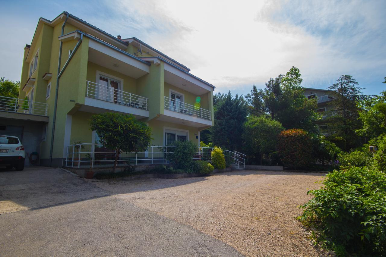 Apartments Claudia Цриквеница Экстерьер фото