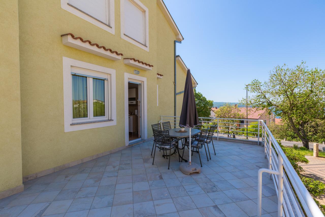 Apartments Claudia Цриквеница Экстерьер фото